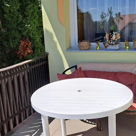 Arte 2 Apartment